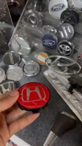 ốp mâm honda 60mm lắp mâm độ có màu đỏ và màu đen đường kính 6cm