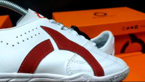 SEPATU FUTSAL ORTUS JOGOSALA REVOLT WHITE TERBARU FREE TAS