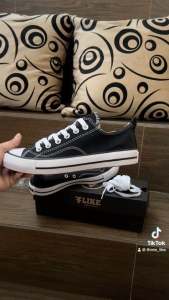 THREE LIKE CLASS SEPATU CANVAS SEKOLAH SNEAKER HITAM PRIA DAN WANITA