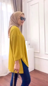 Mumu - Elaina Oversize Knit Atasan Jumbo Melar Muat bb 80kg Terbaru Modis