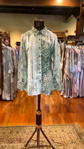 Larissa Tunik by Dian Pelangi: Outfit Kerja & Pesta yang Elegan