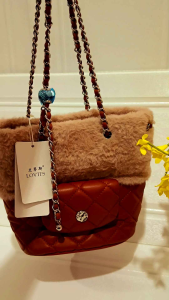 Premium Fur Quilted Shoulder Bag Wanita | Winter Style Chain Bag | Elegant Fashion Handbag