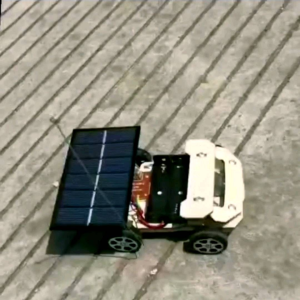 Self-made solar remote control car technology small production自制太阳能遥控车 科技小制作
