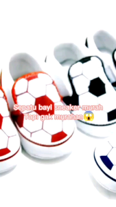 sepatu bayi prewalker slip on motif bola/baby shoes