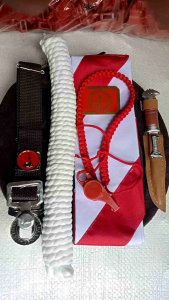 atribut alat pramuka set komplit laki / perempuan sd