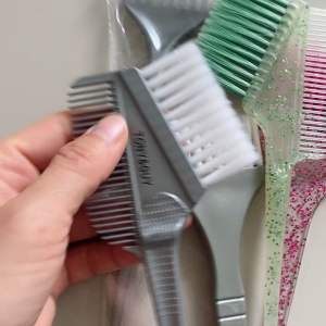 COMBO 2 Lược nhuộm - cọ nhuộm tóc - Lông cọ bền chắc tay