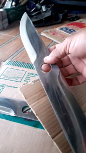 Pisau Cacah Rumput Baja Panjang 30Cm