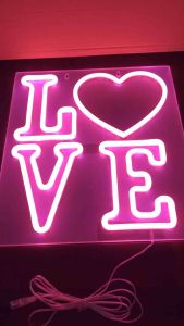 ป้ายไฟหลายภายในการเสริมสวยใส: ป้ายไฟร้าน - ป้ายไฟวิ่ง - ป้ายไฟตัวอักษร - ป้ายไฟled - ป้ายไฟตกแต่งสถานที่ - ป้ายไฟled-LOVE