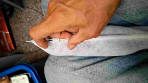 กระเป๋าเดินทางผ้าสังเคราะห์ใช้แล้ว