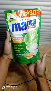 Sabun Cuci Piring Mama Lemon: Pilihan Alami & Ramah Lingkungan
