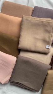 HIJAB SEGIEMPAT PARIS JADUL VARISHA/AZARA/RED ROSE/ PARIS PREMIUM/PARIS JADUL/BELLA SQUARE