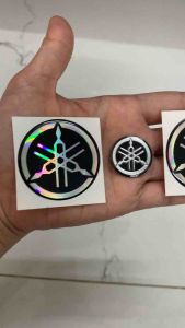 Bộ lô gô nổi mặt nạ trứớc và 2 bên hông xe NVX YAMAHA hàng nhập thái chất lượng cao dành trang trí riêng cho dòng xe này te m nổi màu sắc rất đẹp và bền giá bán cực tốt bán lẻ như bán sỉ