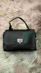 Tas Selempang Wanita Fashion: Kenali & Pilih yang Tepat