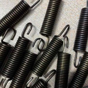 Lò xo kéo phi 20 (sợi 3mm   .Dài 120mm)👍👍👍