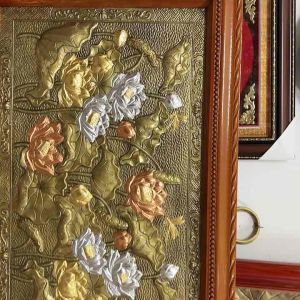 Tranh sen Bằng Đồng liền tấm vào khung gỗ