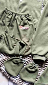 15 Pcs / 3 Set Baju Bayi Baru Lahir Seri Olive