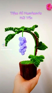 Chậu Nho mini Handmade làm bằng kẽm nhung trang trí bàn học bàn làm việc.