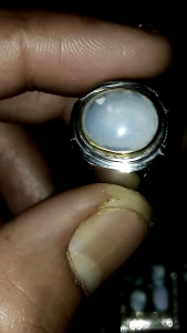 natural kalimaya cikelapa dari banten jarong joss dim 11×10×4.mm.ring monel no8.mulus kinclong no krak dbatunya ada sisa setitik serat alami