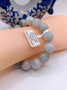 👍100% Authentic Brand New "A" grade Burmese jade bracelet auspicious "blulish-green base "Piauhwa 飘花" beads unique high translucency large size beads (diameter13.9mm x 16units) lustrous surface 98%> perfection rare collectable item