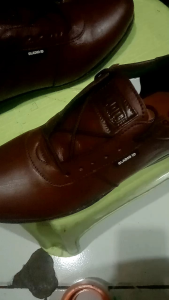 sepatu pria SNEAKERS kulit sapi sepatu SNEAKERS tali