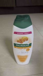 Palmolive Milk & Honey Shower Gel 600ml