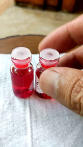 Parfum melati keraton warna merah 2 pics