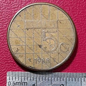 Koleksi koin kuno Nederland 5 Gulden Beatrix Tahun 1988