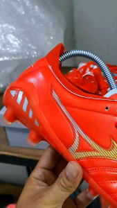 Sepatu Bola Soccer Mizuno Neo II Red Gold FG