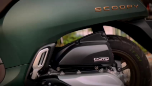 Cover CVT Acrylic Honda Scoopy New Tanpa Kick Stater Exie Art Aksesoris Penutup CVT Akrilik