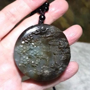 Premium Nephrite deep caramel brown light green Ancient Landscape large Jade pendant/handheld (with certificate) [Natural Crystal] 和田玉且末淡青绿老褐糖大山水吊坠/手把(带证书)
