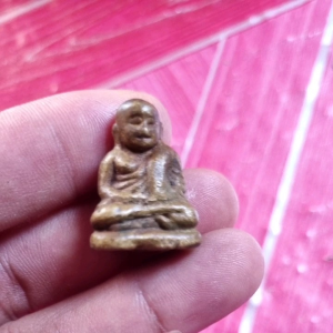 พระหลวงพ่อเงิน วัดบางคลาน พิมพ์นิยม