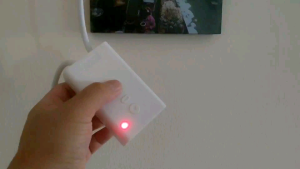 displayport 4k projector screen with wireless remote,100 inch,HD 16:9 aspect ratio,electric motorized