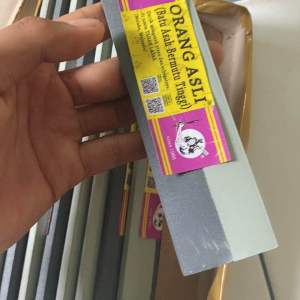 Batu Asah Orang Asli halus kasar