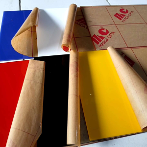 Akrilik Bening & Warna 30 cm x 100 cm Tebal 2 mm