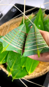 Daun Bambu Backang Jumbo Segar 500 Lembar Siap Pakai Otw Bungkus Makanan