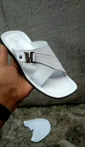 DMORS|sandal sendal kulit pria slop slide gesper KG01