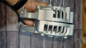 Housing / Cover Alternator / Amper Avanza Veloz Model Original (Depan Belakang / Sepasang)