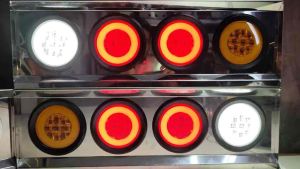 ไฟท้ายรถบรรทุก ขนาด4 นิ้ว 12/24 Vdc พร้อมปลั๊กกันน้ำ