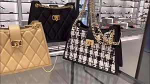 [CNK] Cressida Quilted Trapeze Chain Women Shoulder Bag