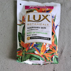 Lux Botanicals Bird Of Paradise Sabun Mandi Cair Refill 400 ml