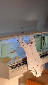 📍พร้อมส่งด่วน!! CHERRY x FLORAL SWIMSUITS : ชุดว่ายน้ำวันพีชแขนตุ๊กตา มีเชือกรูดผูกโบว์ตรงอก กิมมิกเว้าด้านหลัง