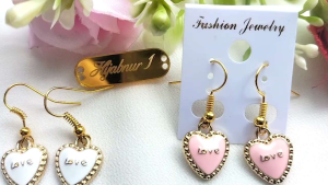 Hijabnur1 - Sepasang Anting Manik Bentuk Love - Anting Wanita Kekinian Handmade