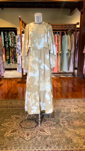 Barisha Dress Busui by Dian Pelangi LIMITED EDITION Busana Muslim Baju Maxi Gamis Abaya Kaftan Gaun Outfit Pesta Pernikahan Kondangan Lebaran Casual Formal Wanita Cantik Anggun Modis Modern Elegan Mewah Model Korea Terbaru Motif Abstrak Hand Made Kekinian