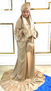 Mukena Terusan Long Madeena Bahan Silky Premium Buatan Raisa