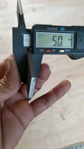 Besi Plat Lebar 3 cm Tebal 5 mm Panjang 20 cm