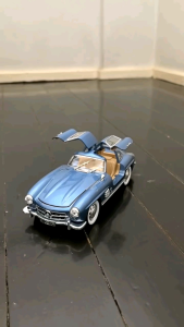 Mercedes Benz 300SL RC Remote Control Die-Cast Toy 1/24 1:24 Scale Car Vehicle Collection Model Die-Cast Toy