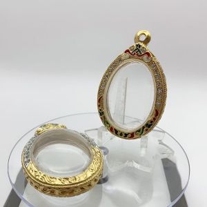 T078 ตลับพระ กรอบพระไมครอนทองสูตรฝังพลอย เหรียญไข่ ขนาดวงใน 3.0*4.2 ซม. ขนาดที่ใส่สวย 2.6*3.8 ซม.หรือขนาดที่ใกล้เคียง
