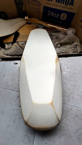 Nệm zin Yên Xe Exciter 150cc (đã qua sử dụng) gọt cạnh góc sắc sảo giá rẻ