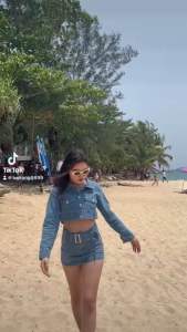 ชุดเซ็ต2ชิ้นยีนส์ เสื้อครอปเเขนยาว+กางเกงกระโปรง+เข็มขัด S-2XL