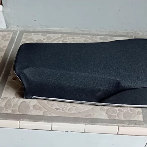 Jok CB Amplas Anti Gembos: Desain Ergonomis & Berkualitas Tinggi